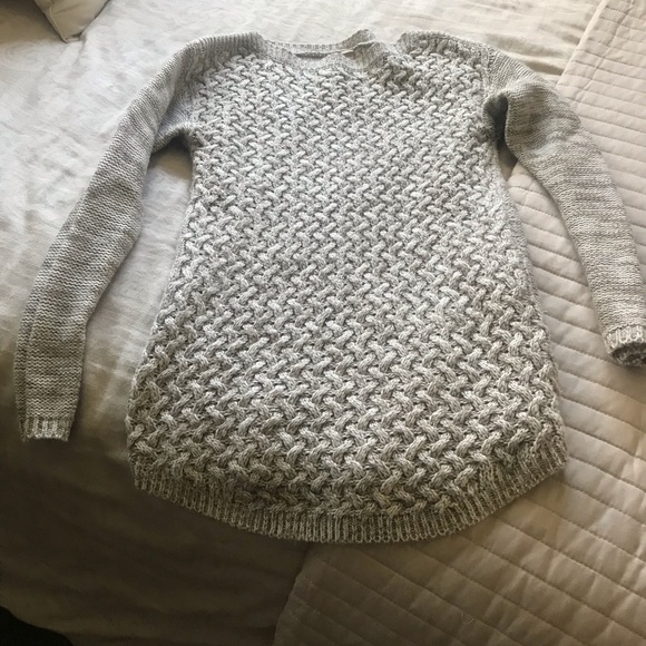 Sweaters - Picture 2 of 6